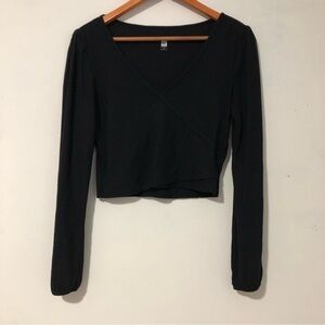 Aeropostale surplice crop top